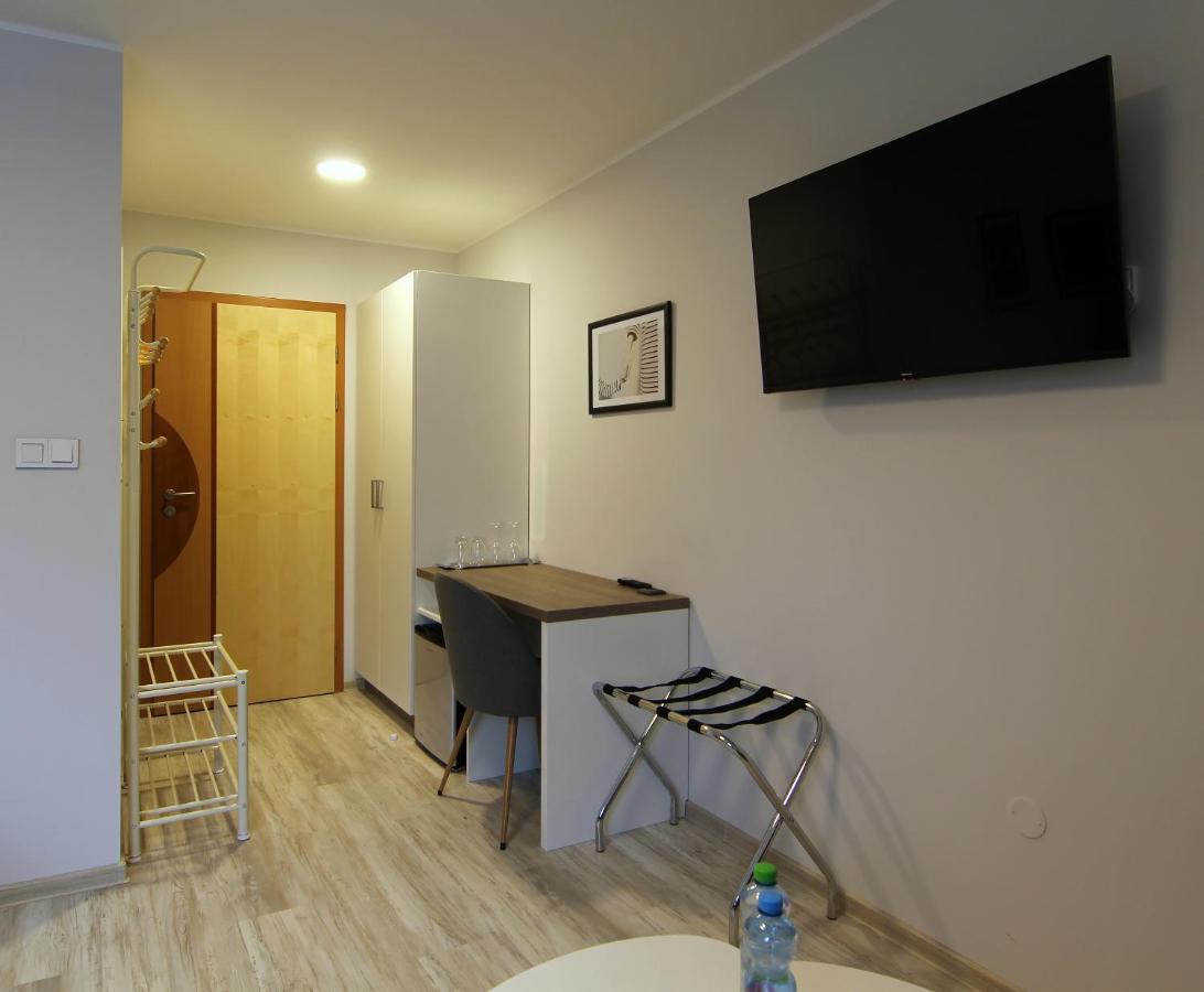 Penzion U Vlku Valtice Exterior foto